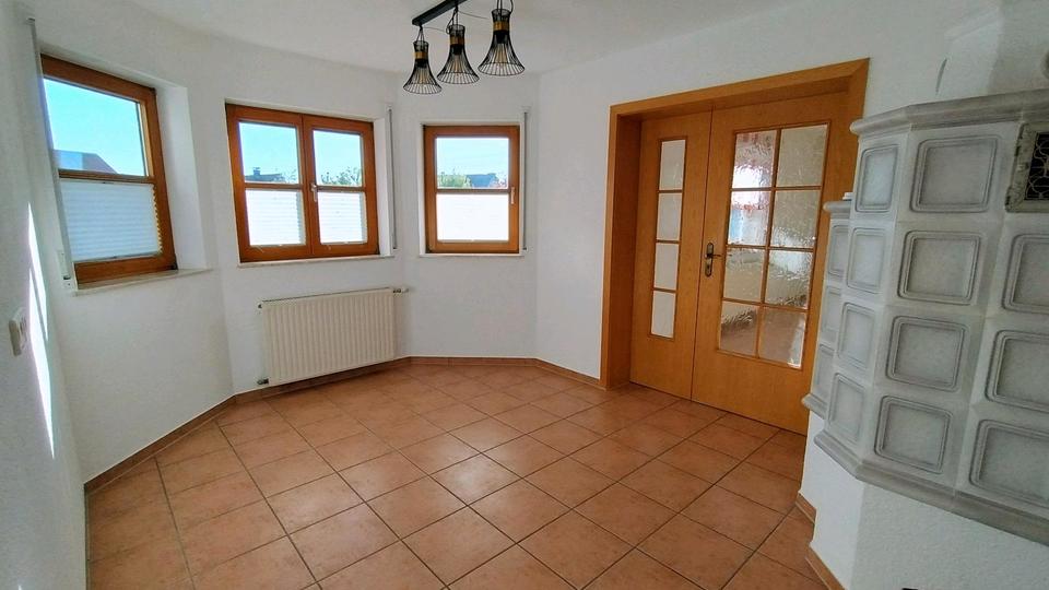 Etagenwohnung Hohentengen - 5 Zimmer, 120 m&sup2;, 1.150&euro; | Angebot:26403113