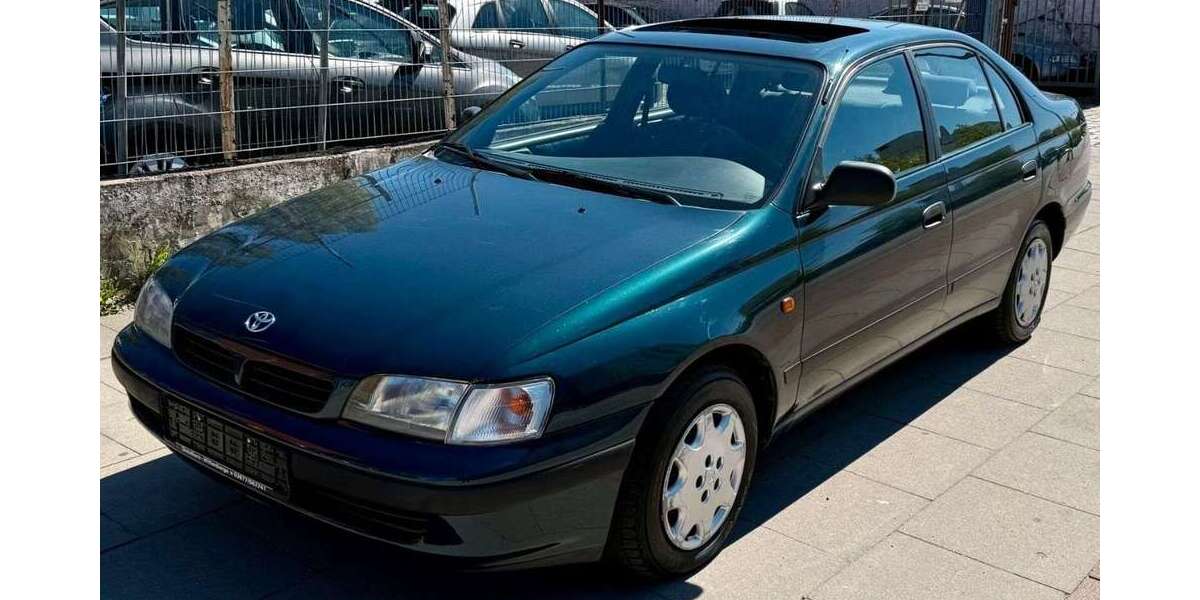 Toyota Carina 129.000 km 5.750 &euro; Hamburg 20097