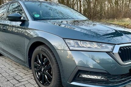 Skoda Octavia 69.000 km 18.300 &euro; Papenburg 26871