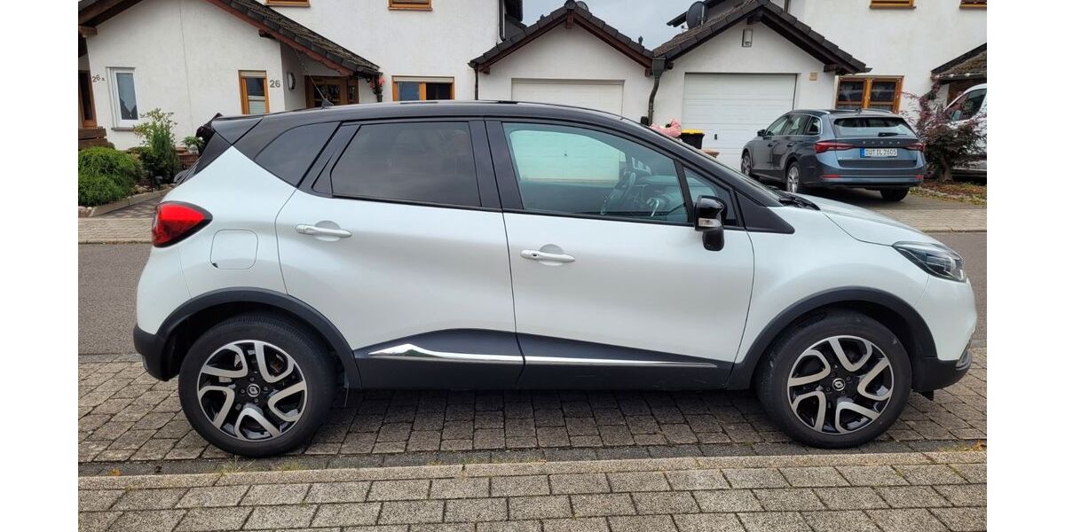Renault Captur 75.000 km 8.599 &euro; Attendorn 57439