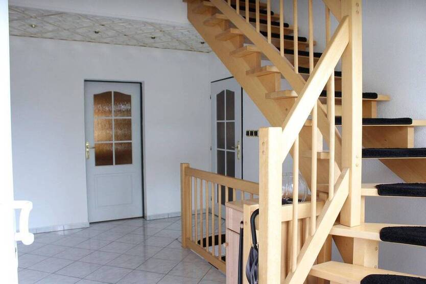 Zweigenerationshaus & Gewerbehalle | 1.920 m² Grundstück | 1.440?€umbauter m²
