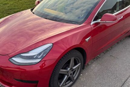 Tesla Model 3 108.000 km 19.990 &euro; Triftern, Furth 84371