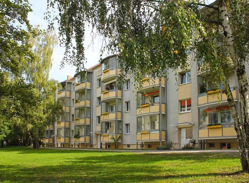 Wohnung zum Mieten in Gera 378,36 € 63.06 m²