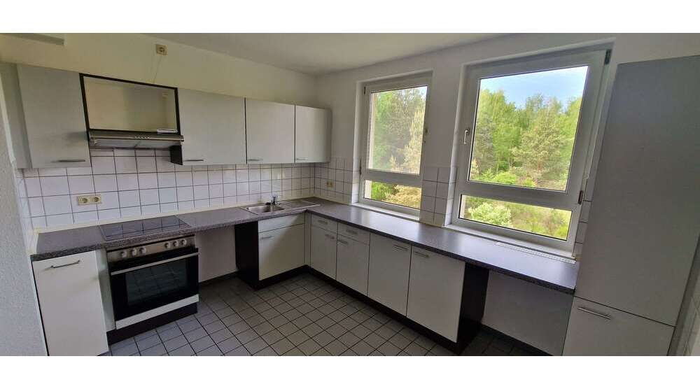 Wohnung zum Mieten in Meuro 430 € 81.83 m²