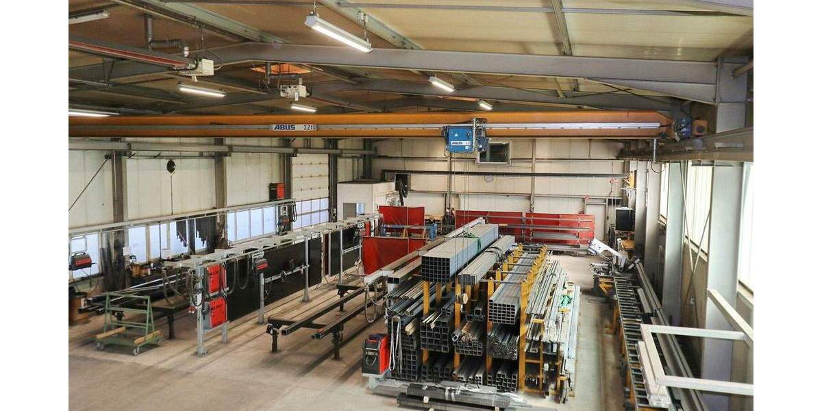 Gewerbeobjekt Salzkotten - 4.200.000&euro; | Angebot:25701945