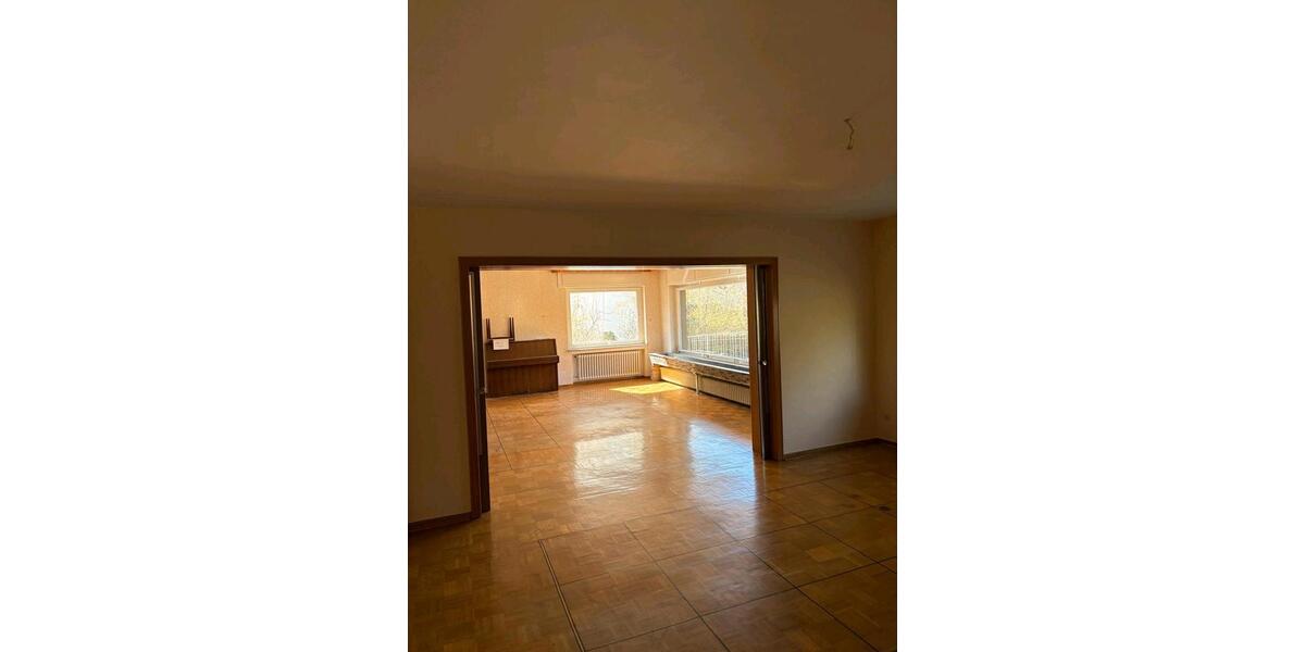Einfamilienhaus Hildesheim - 12 Zimmer, 578 m&sup2;, 680.000&euro; | Angebot:26348777
