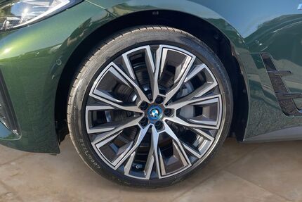 BMW i4 38.845 km 41.690 &euro; Lünen 44534