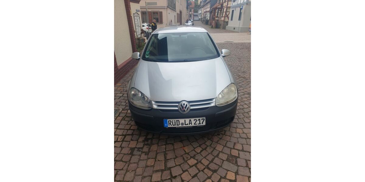 VW Golf 148.000 km 2.200 &euro; Idstein 65510