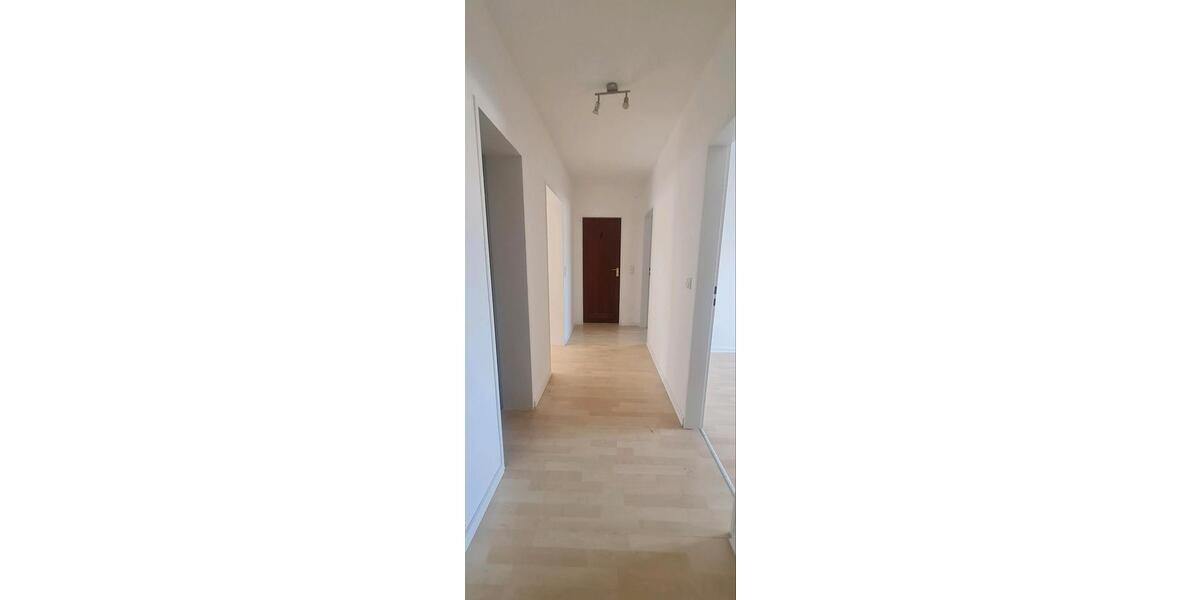 Etagenwohnung Hofgeismar - 3 Zimmer, 74 m&sup2;, 600&euro; | Angebot:24850708