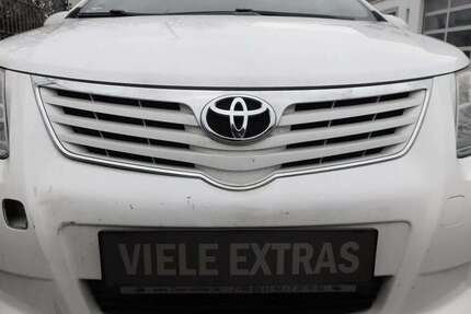 Toyota Avensis 107.000 km 7.990 &euro; Groß-Gerau 64521