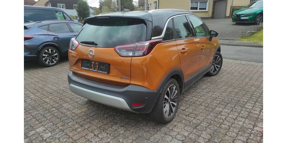 Opel Crossland 1,2 Turbo Ultimate Navi/LED/SH/FH/PDC 102.985 km 9.500 &euro; Höchstenbach 57629
