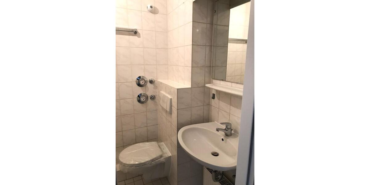 Erdgeschoßwohnung Leipzig Süd - 1 Zimmer, 36 m&sup2;, 393&euro; | Angebot:26292198