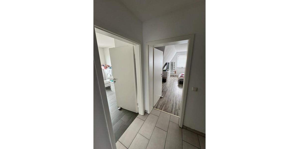 Doppelhaushälfte Weilerswist - 7 Zimmer, 196 m&sup2;, 2.100&euro; | Angebot:26481039