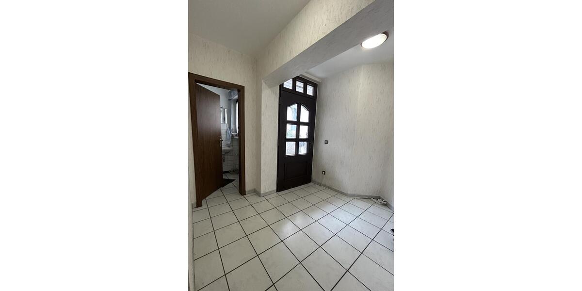 Maisonettenwohnung Attendorn - 5 Zimmer, 150 m&sup2;, 1.125&euro; | Angebot:26299764