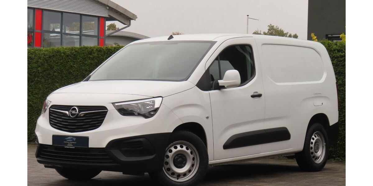 Opel Combo 90.000 km 11.000 € Bad Lippspringe 33175