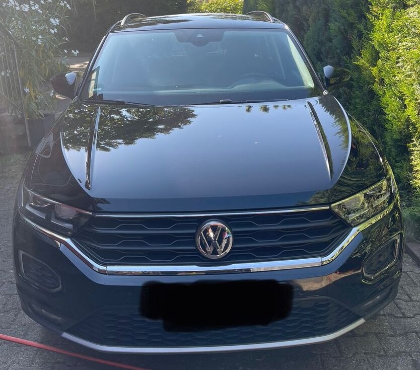 VW T-Roc 72.772 km 19.600 € Kenzingen 79341