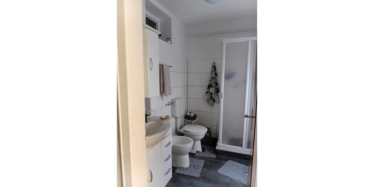 Einfamilienhaus Staudernheim - 6 Zimmer, 205 m&sup2;, 210.000&euro; | Angebot:27005561