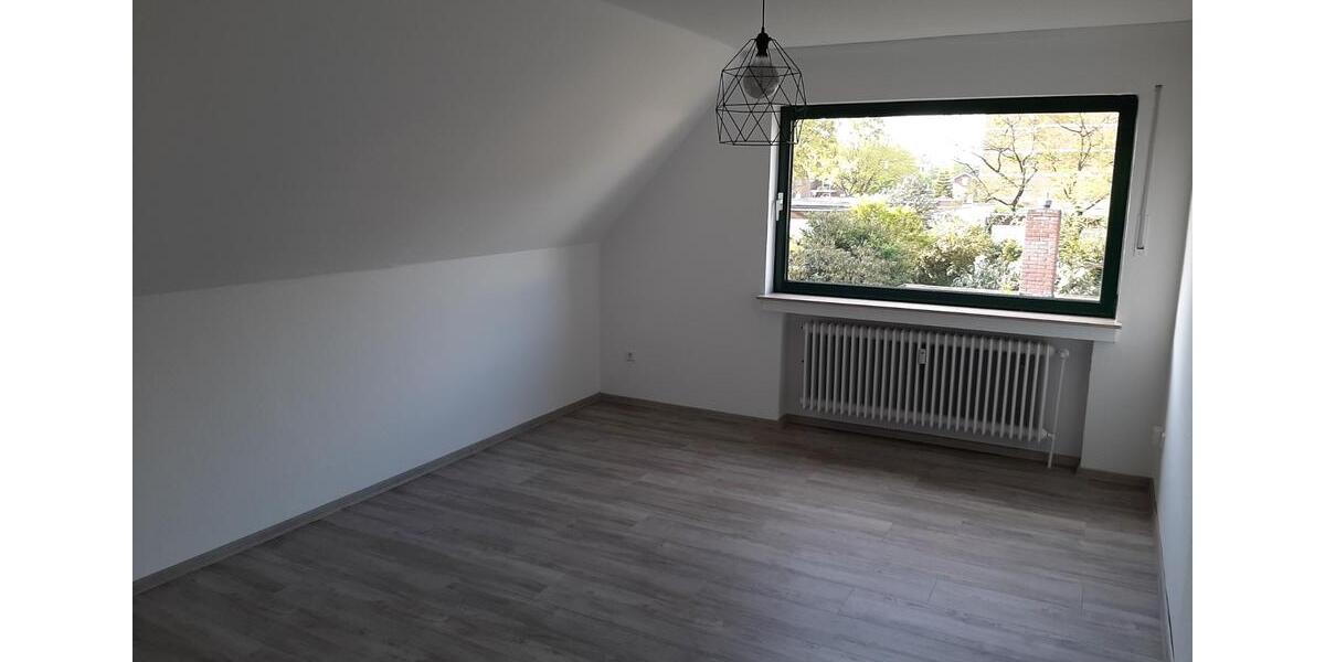 Einfamilienhaus Papenburg - 8 Zimmer, 228 m&sup2;, 345.000&euro; | Angebot:27018024