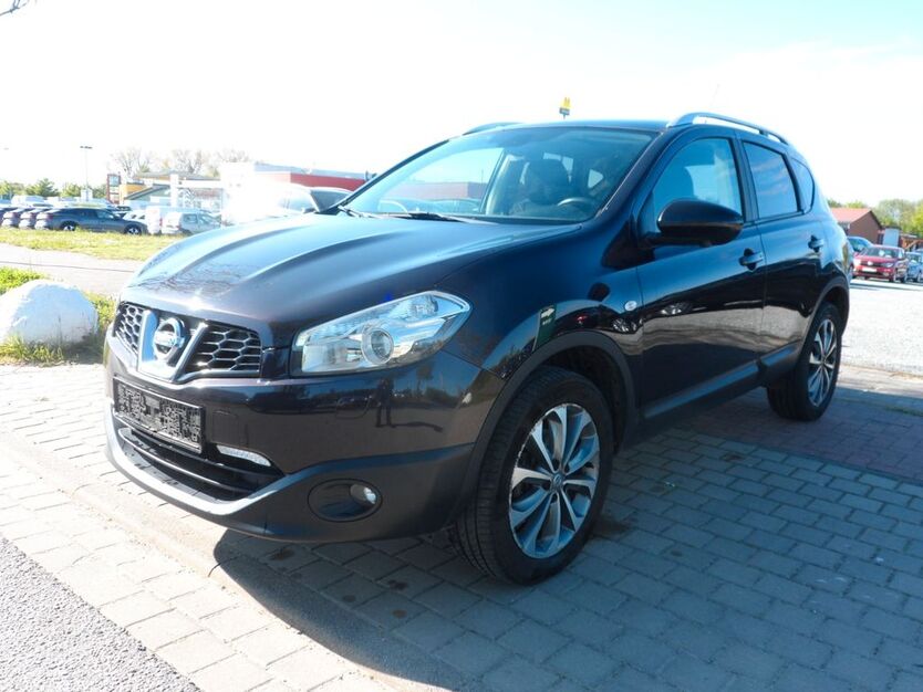 Nissan Qashqai 121.788 km 8.200 € Greifswald 17489