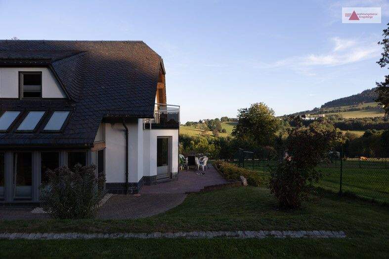 Einfamilienhaus Annaberg-Buchholz Annaberg - 6 Zimmer, 195 m&sup2;, 540.000&euro; | Angebot:25688332