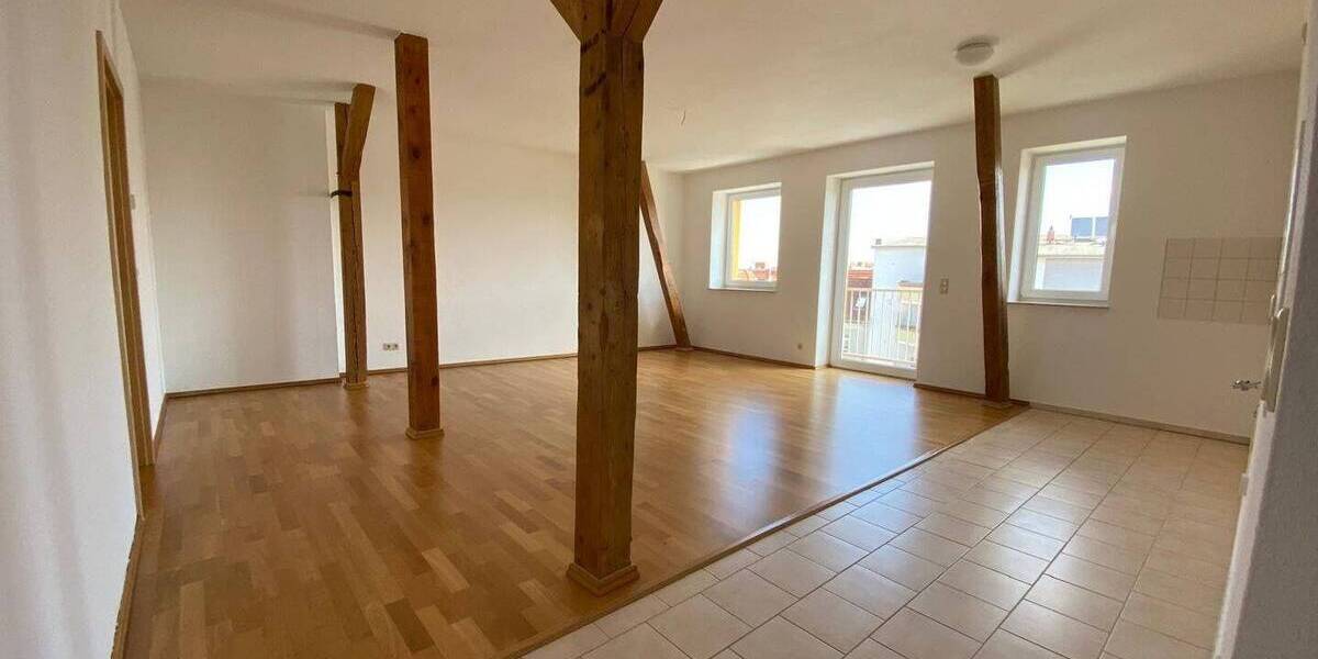 Etagenwohnung Stralsund Frankenvorstadt - 2 Zimmer, 65 m&sup2;, 620&euro; | Angebot:26244328
