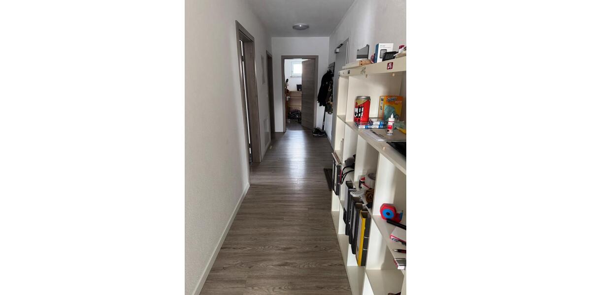 Etagenwohnung Vilsbiburg - 2.5 Zimmer, 78 m&sup2;, 800&euro; | Angebot:26425700