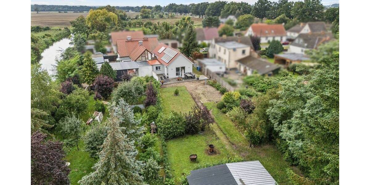 Doppelhaushälfte Neutrebbin - 6 Zimmer, 194 m&sup2;, 349.000&euro; | Angebot:25713922