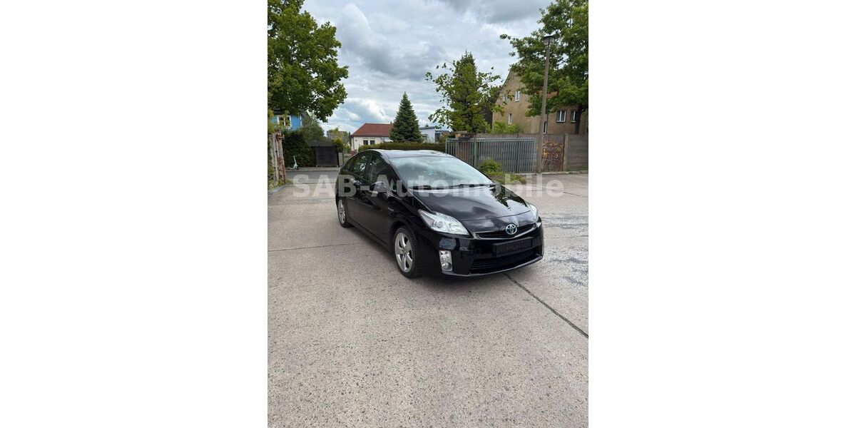 Toyota Prius 200.393 km 6.599 &euro; Berlin 13156