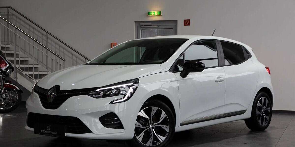 Renault Clio 11.882 km 13.790 &euro; Wildau 15745