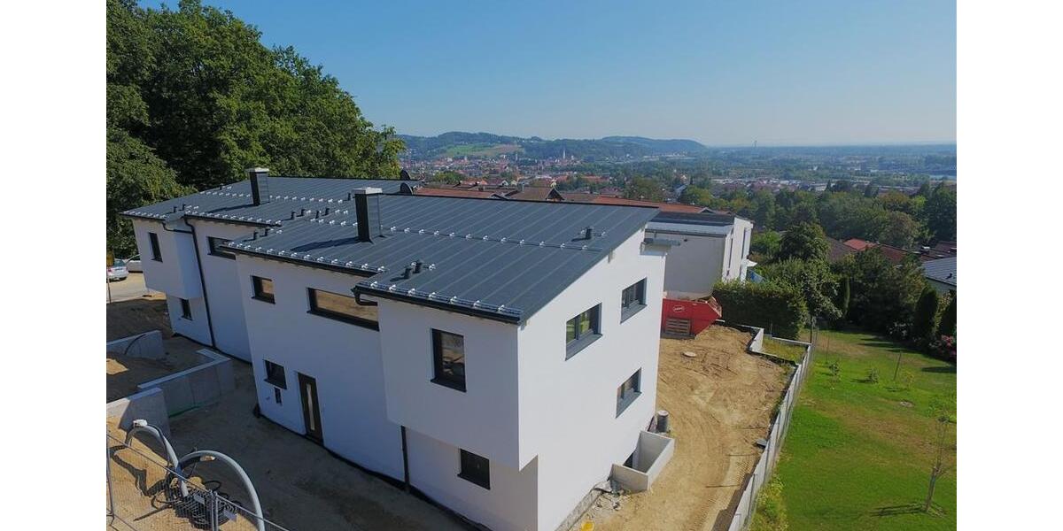 Exklusive Doppelhaushälfte mit Einliegerwohnung und Top Aussicht! 5 zimmer