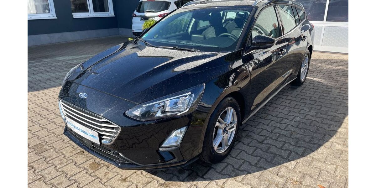 Ford Focus 33.998 km 18.899 &euro; Leuna 06237