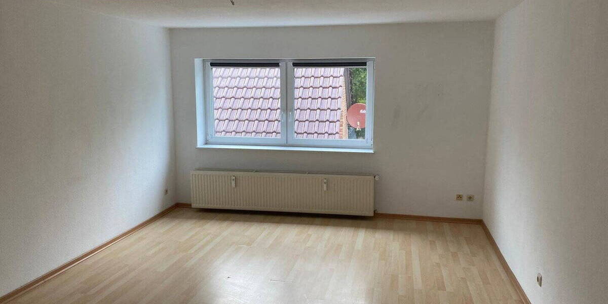 Etagenwohnung Parstein - 4 Zimmer, 92 m&sup2;, 736&euro; | Angebot:26829458