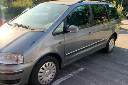 VW Sharan 119.000 km 2.600 &euro; Hamburg 22177