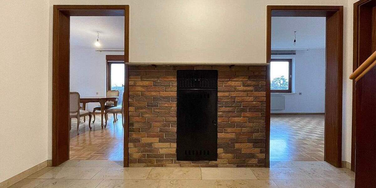 Einfamilienhaus Stuttgart Rohr - 8 Zimmer, 155 m&sup2;, 2.200&euro; | Angebot:24974564