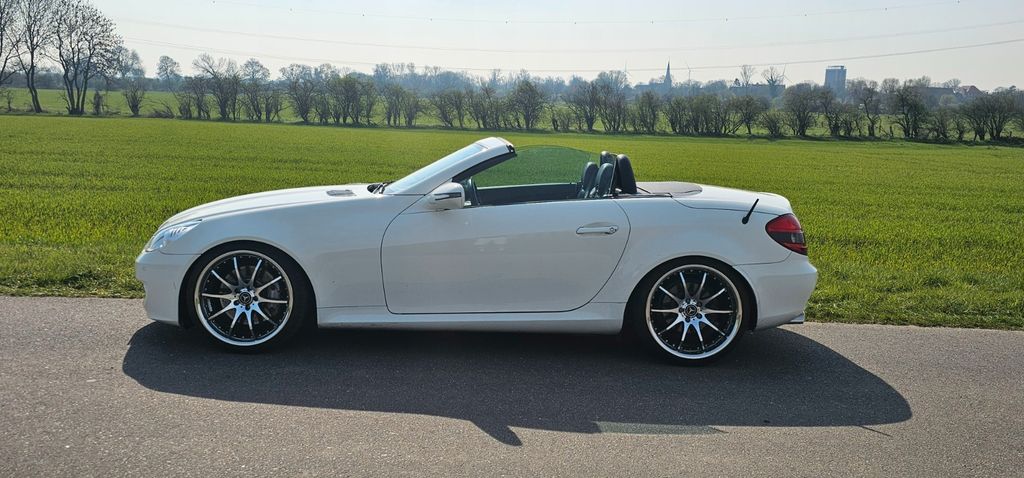 Mercedes-Benz SLK 350 126.000 km 16.999 &euro; Alpen 46519