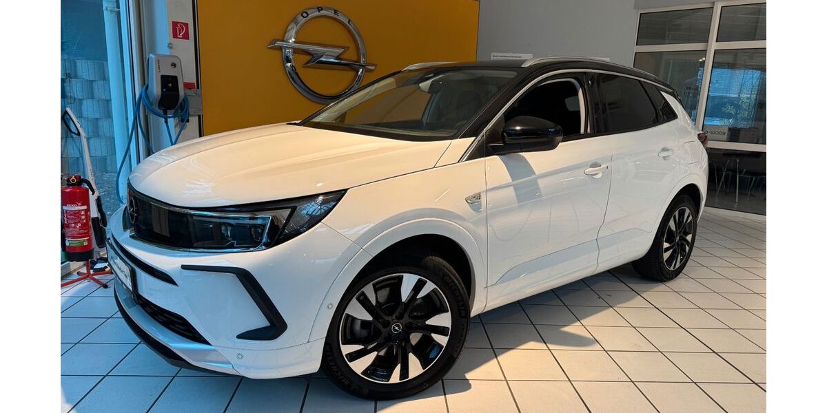 Opel Grandland (X) 41.775 km 23.399 &euro; Olpe 57462