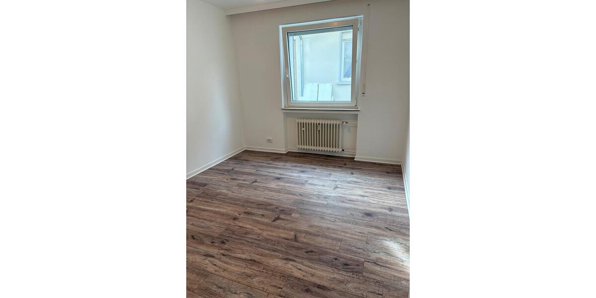 Erdgeschoßwohnung Bielefeld Mitte - 3 Zimmer, 67 m&sup2;, 225.000&euro; | Angebot:26114654
