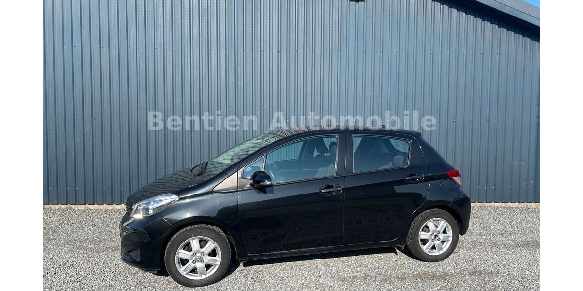 Toyota Yaris 36.400 km 8.890 &euro; Schleswig 24837