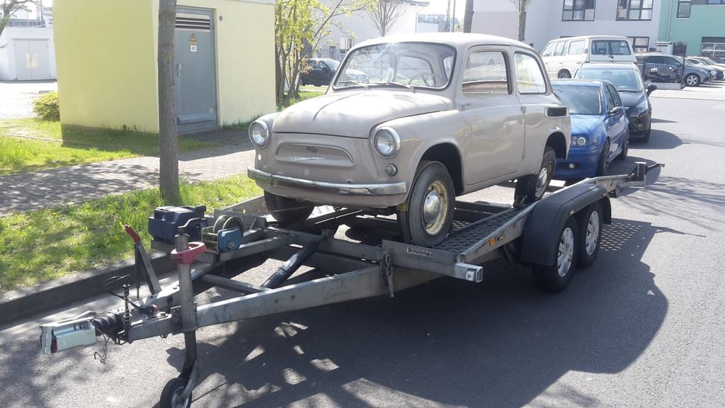  andere Andere 10.000 km 10.000 &euro; Rüsselsheim 65428