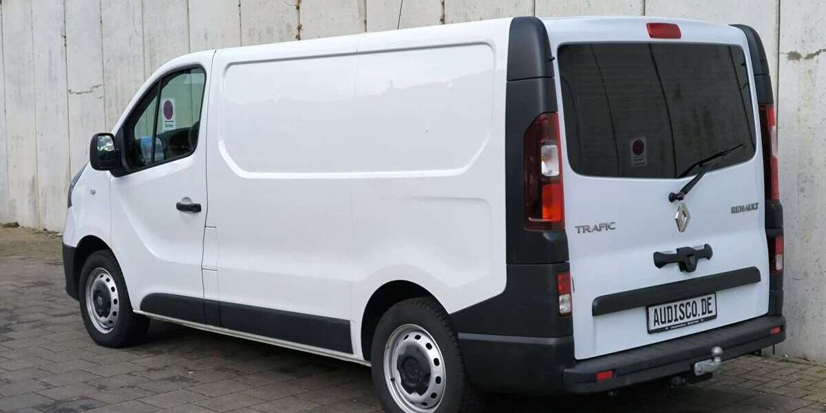 Renault Trafic 22.784 km 17.590 &euro; Bergheim 50127