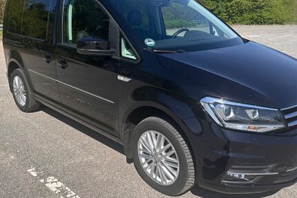 VW Caddy 115.500 km 12.900 &euro; Fockbek 24787