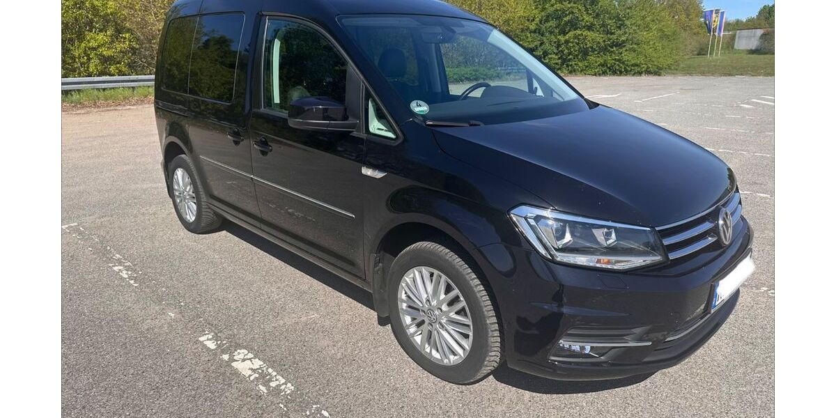 VW Caddy 115.500 km 12.900 &euro; Fockbek 24787