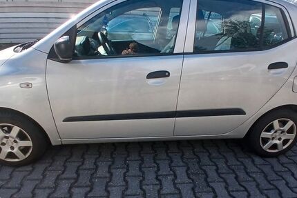Hyundai i10 119.700 km 2.900 &euro; Rüsselsheim 65428