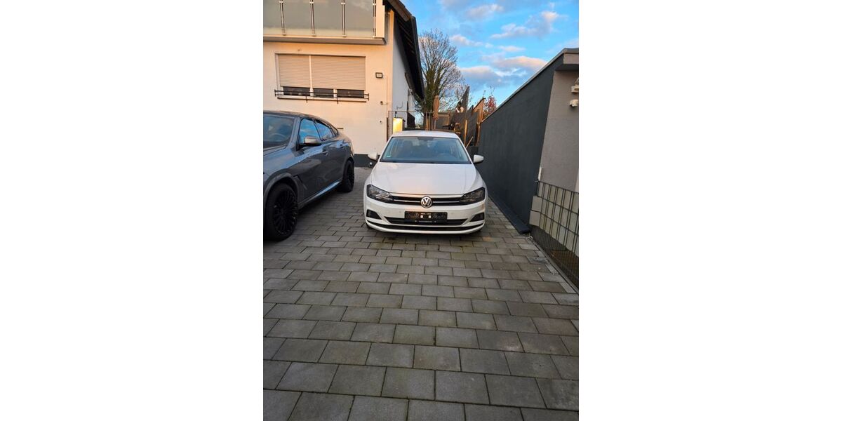VW Polo 125.241 km 8.999 &euro; Rösrath 51503