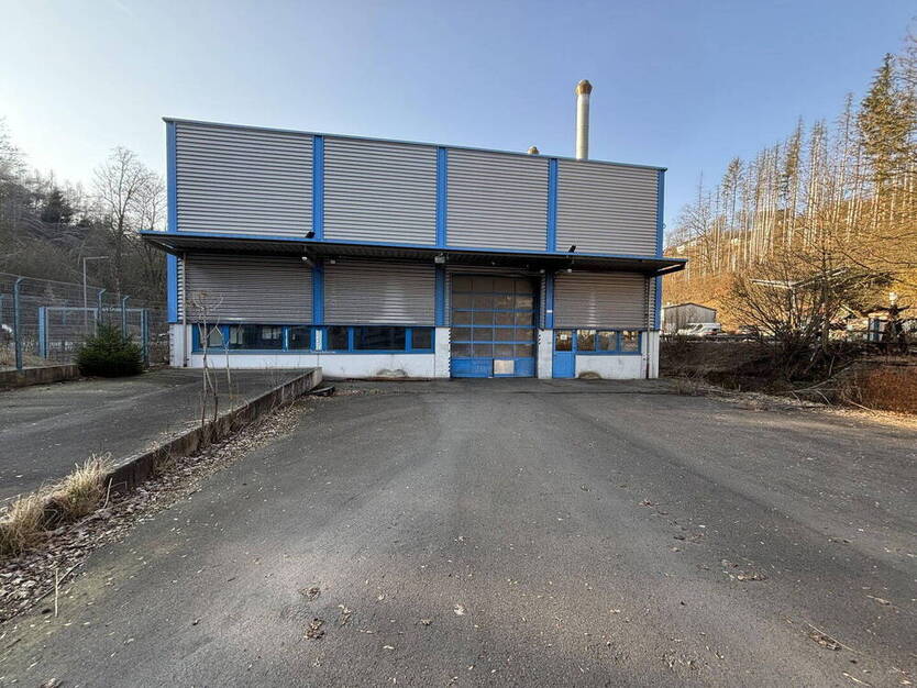 Ehemalige -Fabrik -Produktions- oder Entwicklungsobjekt an der B229 in Lüdenscheid zimmer