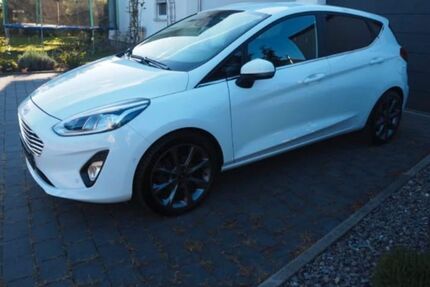 Ford Fiesta 65.105 km 10.100 &euro; Stegen 79253
