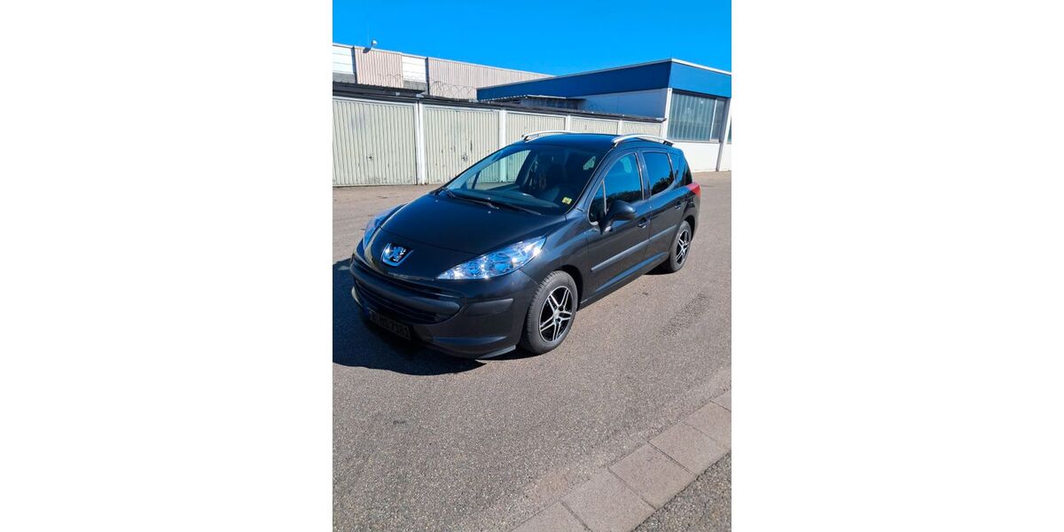 Peugeot 207 172.000 km 2.000 &euro; Freiburg 79111