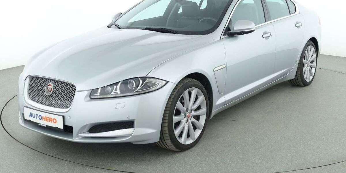 Jaguar XF 109.503 km 16.330 &euro; Hamburg 22529