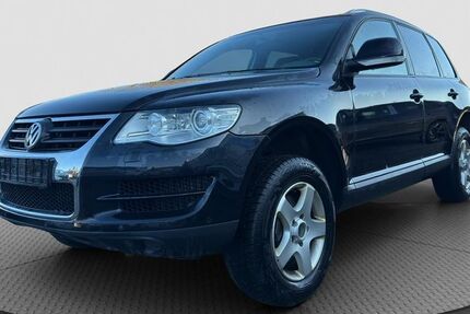 VW Touareg 241.201 km 5.400 &euro; Neustadt 08223
