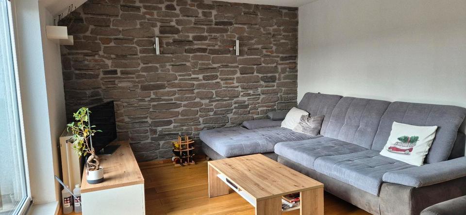 Dachgeschoßwohnung Bad Münder am Deister - 2 Zimmer, 83 m&sup2;, 900&euro; | Angebot:26295406